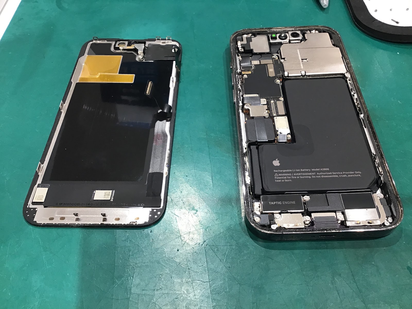 iPhone14Proの画面交換を承りました！【スマホ修理工房丸井錦糸町店】